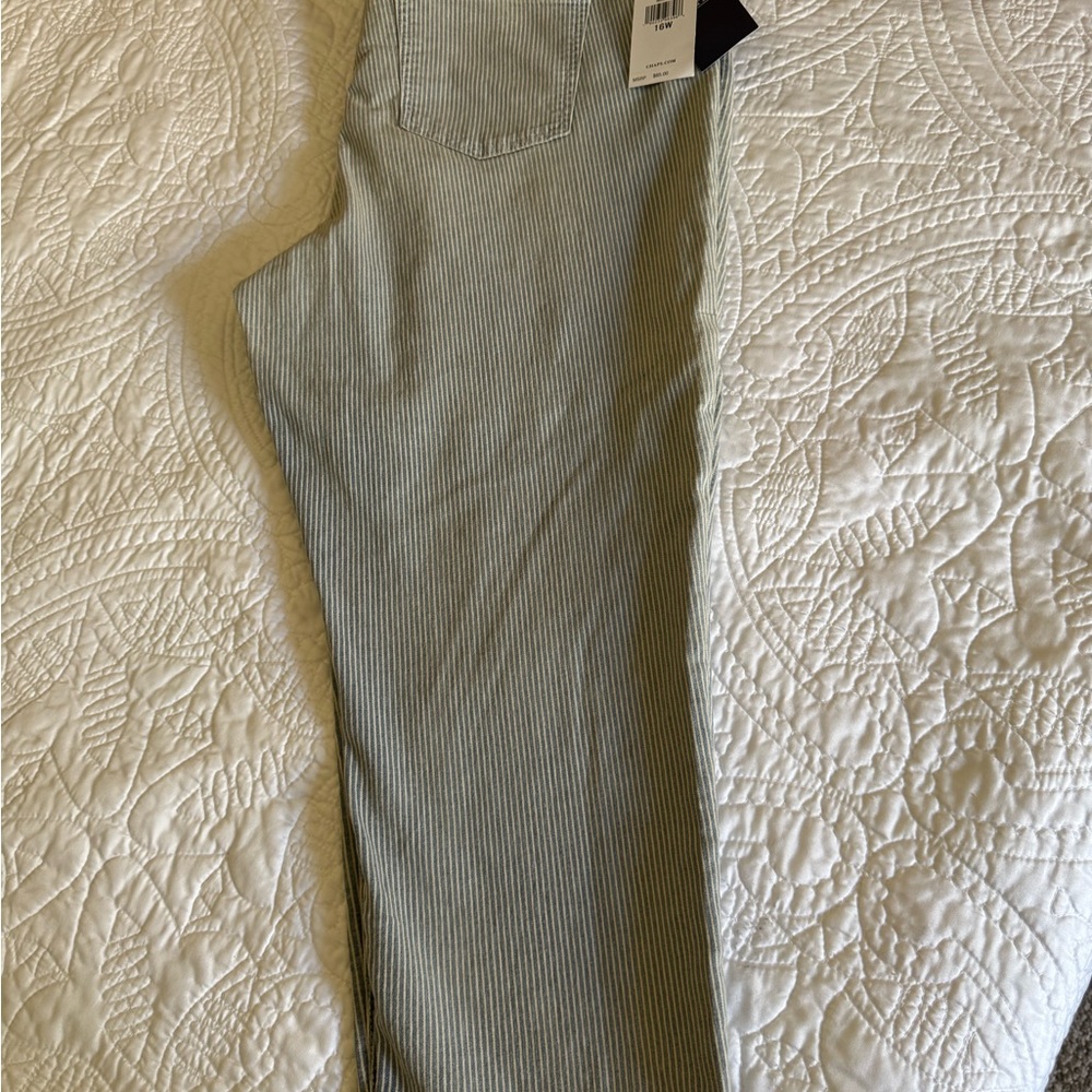 Chaps Light Blue Striped Capri Jeans - Picture 4 of 6
